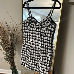 Chic Black and White Houndstooth Dress